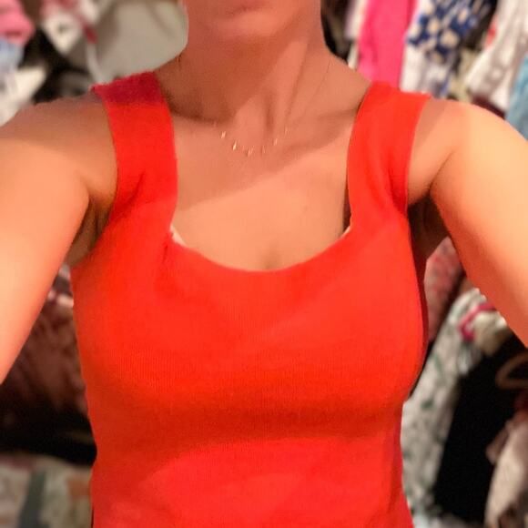 ANTHROPOLOGIE BRIGHT SALMON PINK KNITTED CROP TOP - Picture 3 of 16